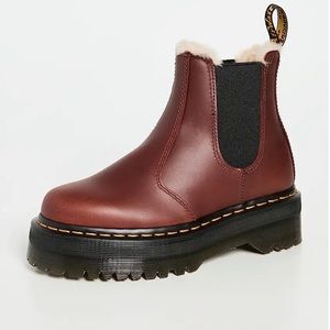 Dr. Martens 2976 Quad FL Abruzzo Chelsea Boots - Size 6. Color: Brown